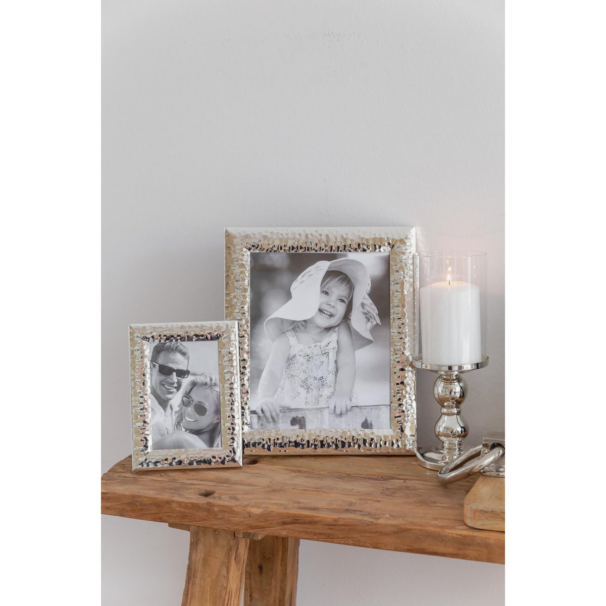 EDZARD Fotorahmen Gubbio für Foto 20 x 25 cm, edel versilbert, anlaufgeschützt , mit 2 Aufhängern