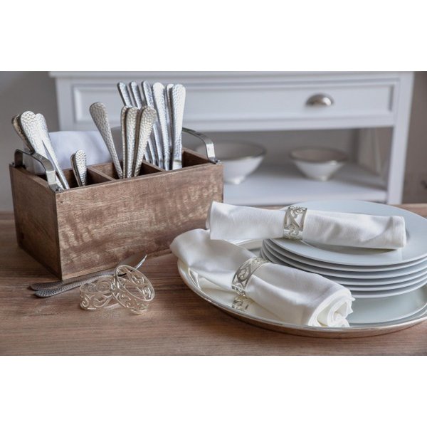 EDZARD 4er Set Serviettenringe Vita, edel versilbert, anlaufgeschützt, Länge 5 cm