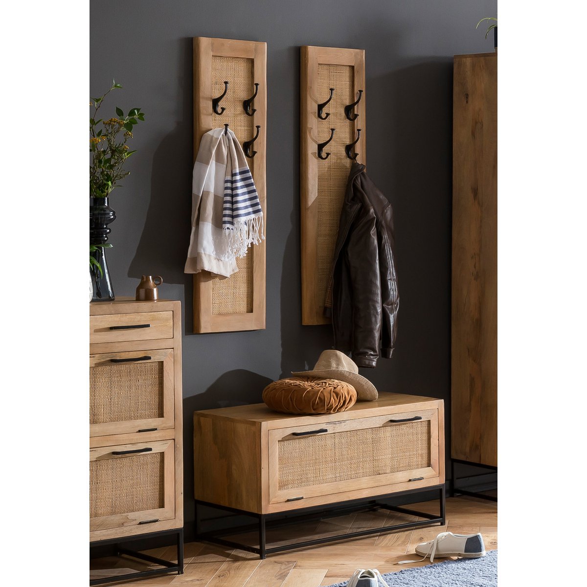 Schuhschrank