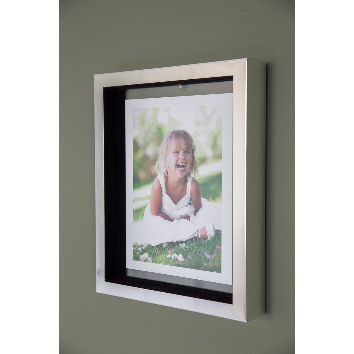 EDZARD Fotorahmen Bilderrahmen Caserta für Foto 13 x 18 cm, edel versilbert, anlaufgeschützt