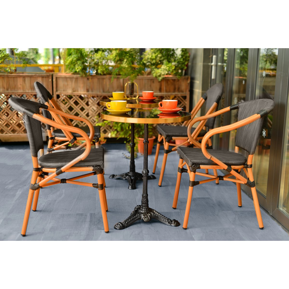 Tisch, 57 cm rund