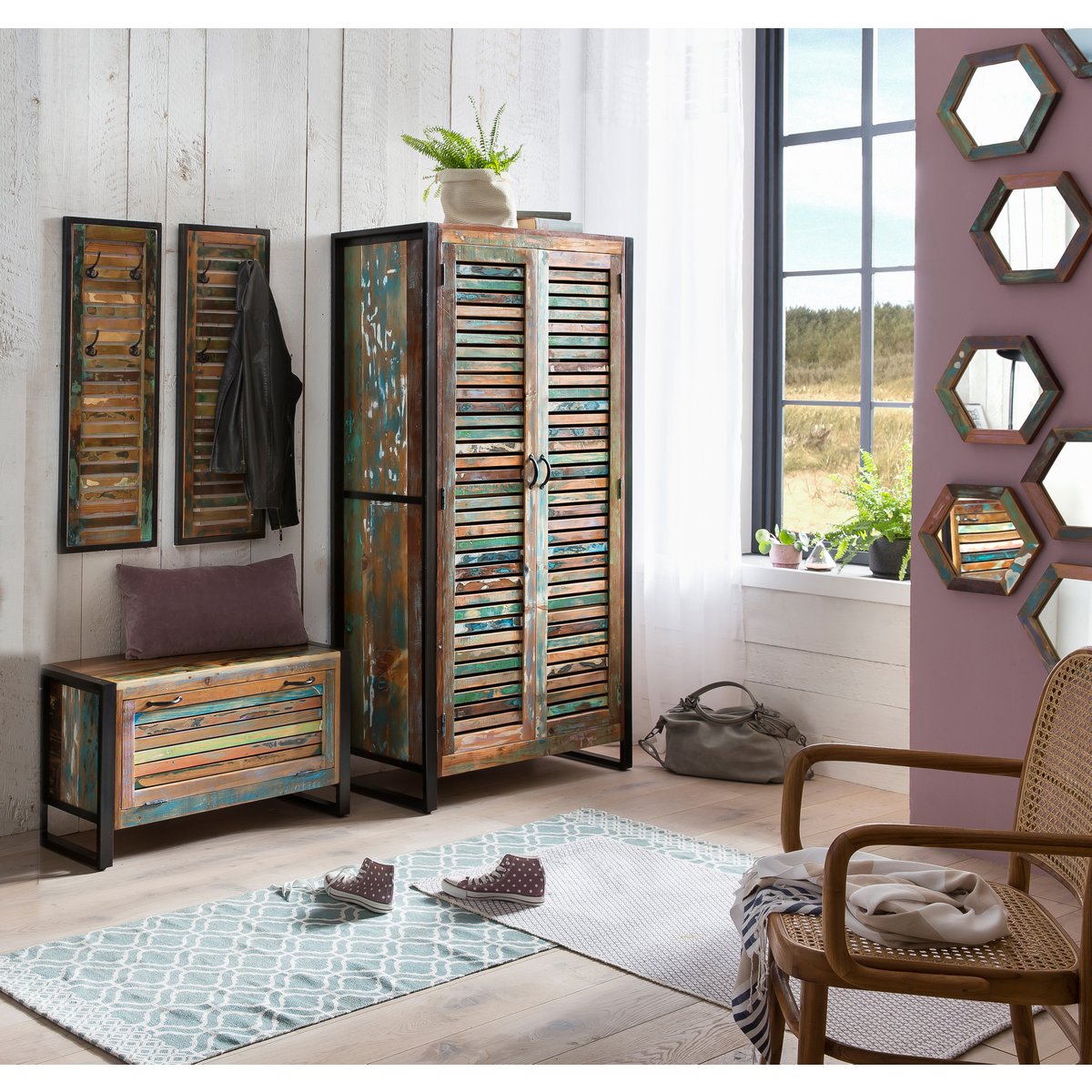 Garderobenschrank