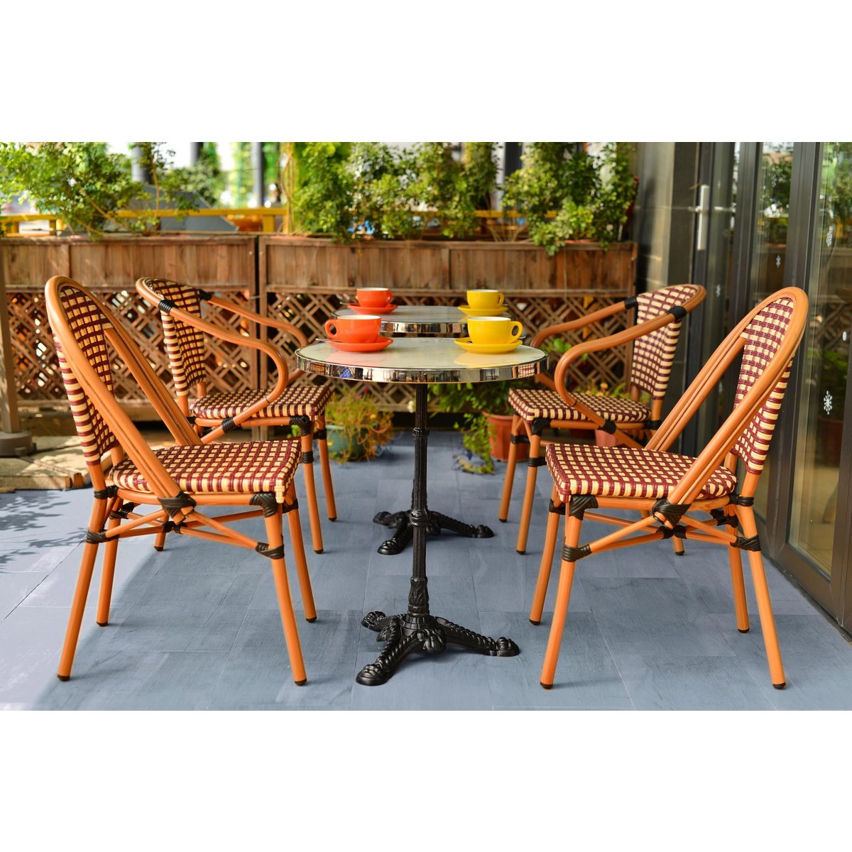 Tisch, 57 cm rund