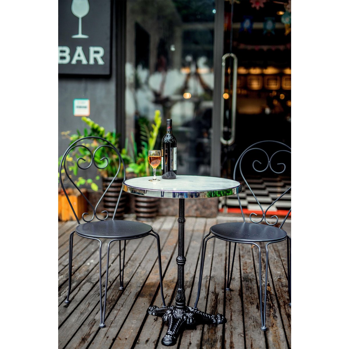 Tisch, 57 cm rund