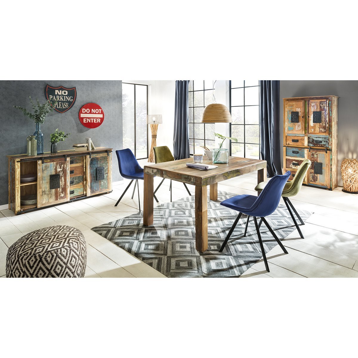Sideboard