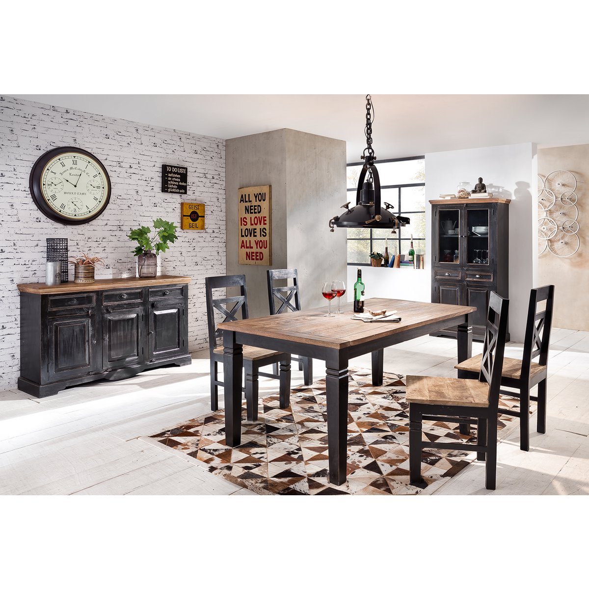 Sideboard