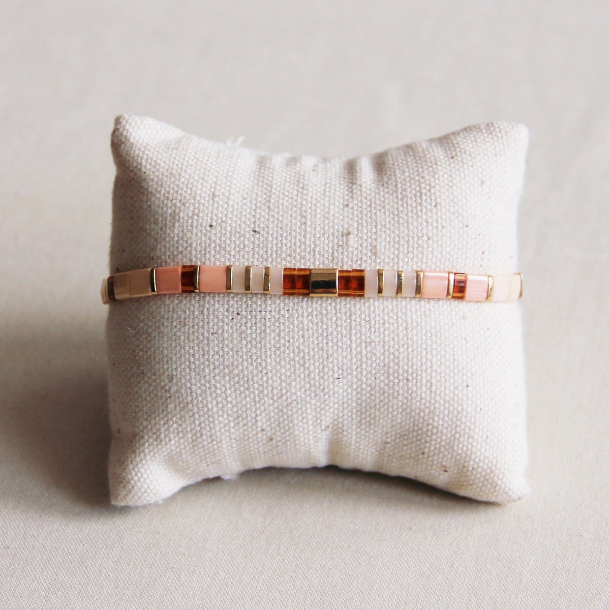 FW156: Tilabead Armband Lachs/Rost/Nude/vergoldet