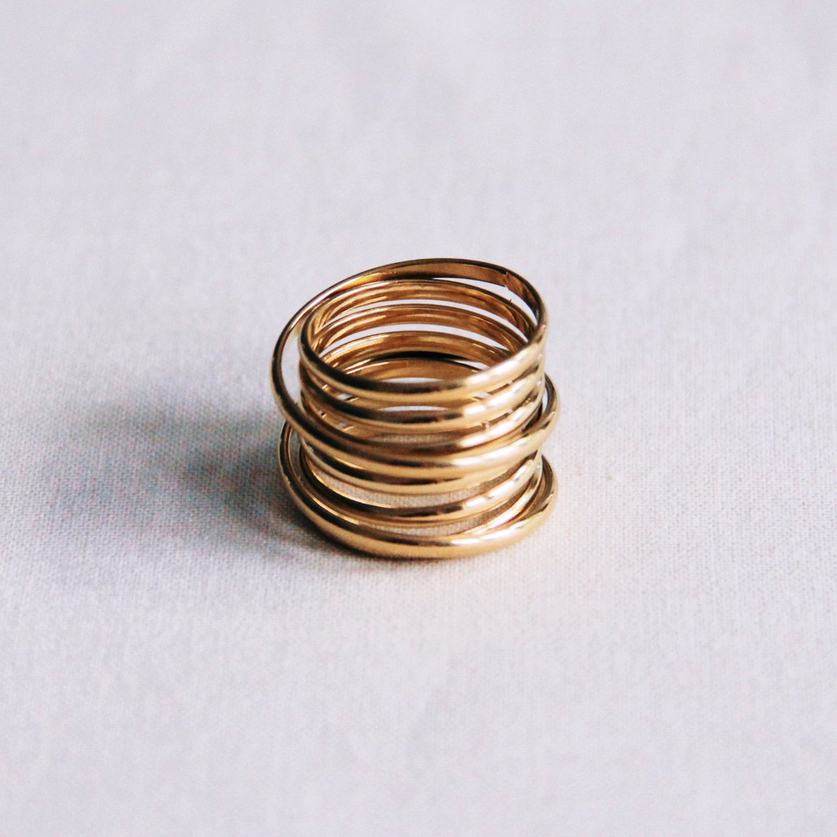 Mehrschichtiger XL-Ring aus Edelstahl – Gold